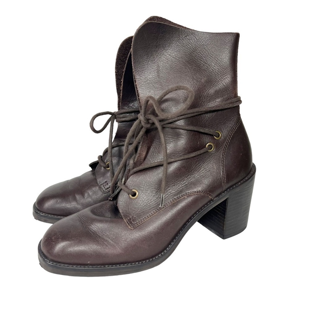 Steve Madden Chocolate Brown Square Toe Lace Up Heeled Booties Womens Size 7.5